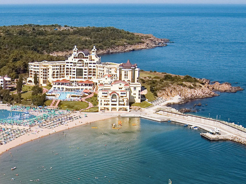 Marina Royal Palace