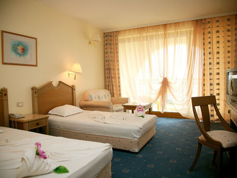 Marina Royal Palace