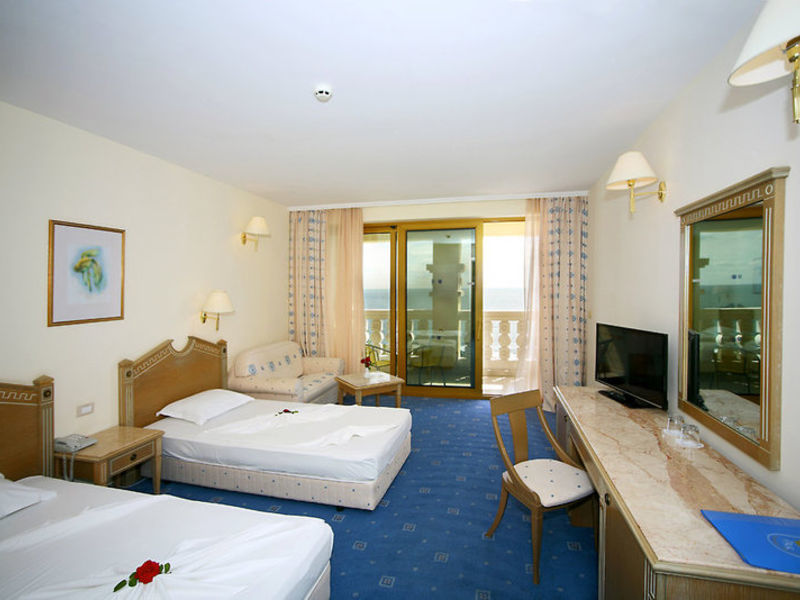 Marina Royal Palace
