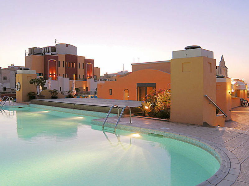 Maritim Antonine Hotel & Spa