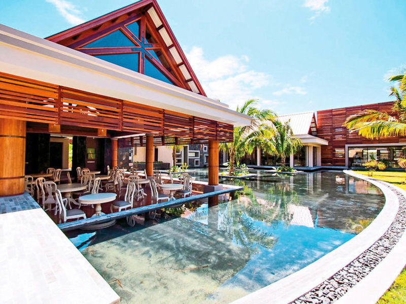 Maritim Crystals Beach Resort