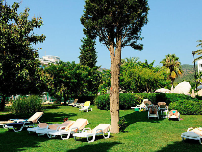 Maritim Hotel Grand Azur