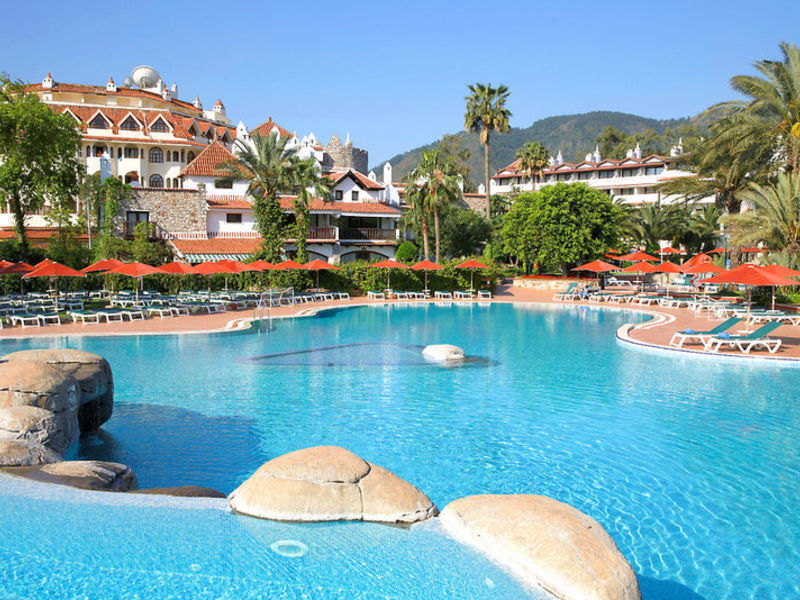Marti Resort