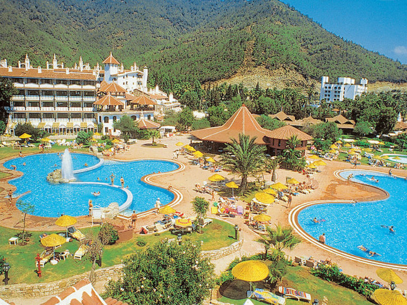 Marti Resort