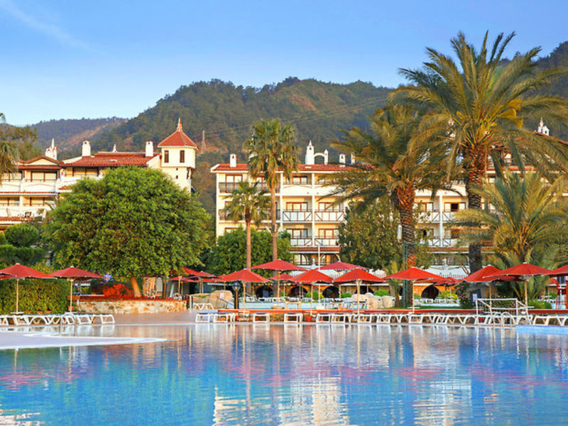 Marti Resort
