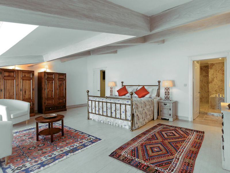 Marti Resort