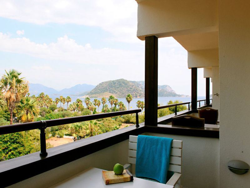 Marti Resort
