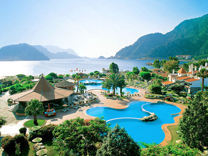 Marti Resort