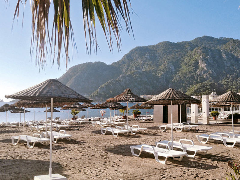 Marti Resort