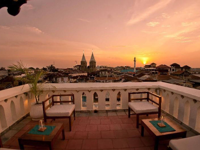 Maru Maru Hotel