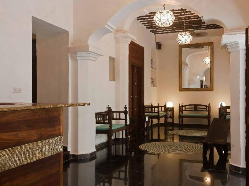 Maru Maru Hotel