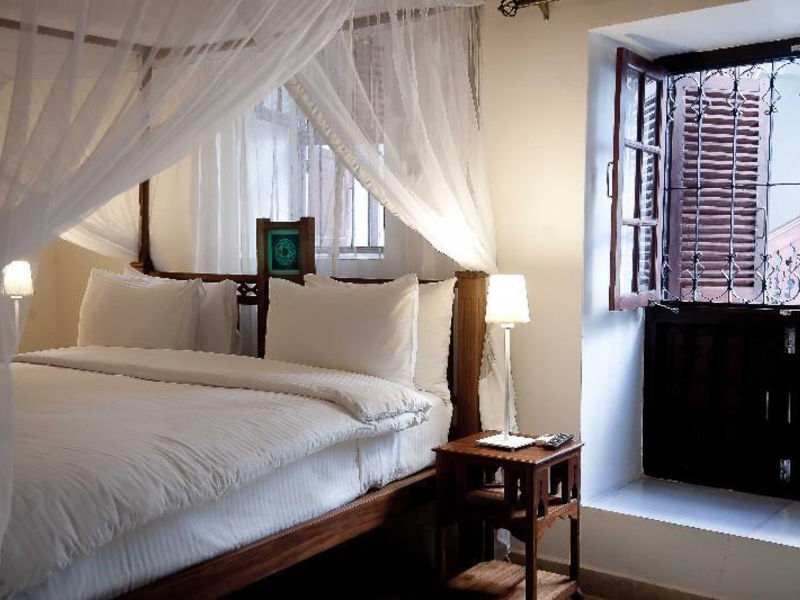 Maru Maru Hotel