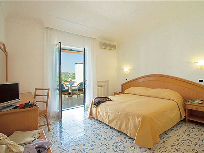 Mediterraneo, HH