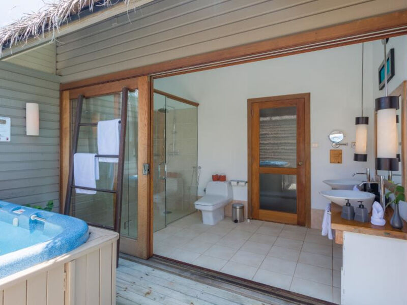 Meeru Maldives Resort Island