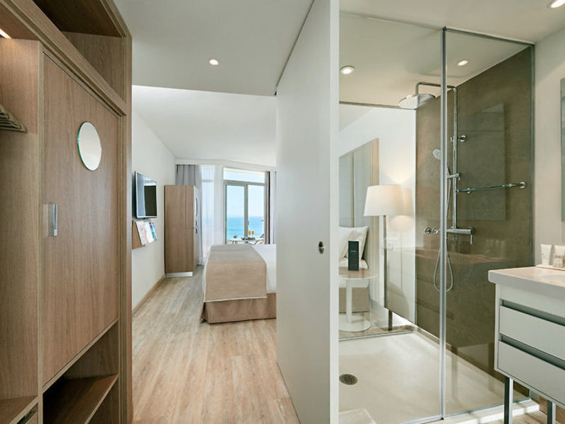 Melia Antillas Calvia Beach