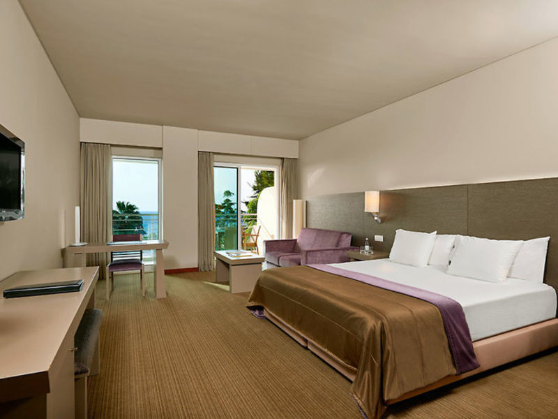 Meliá Madeira Mare Resort