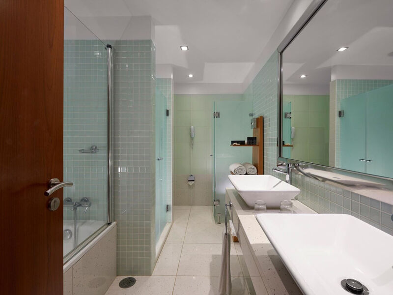 Melia Madeira Mare Resort &Amp; Spa