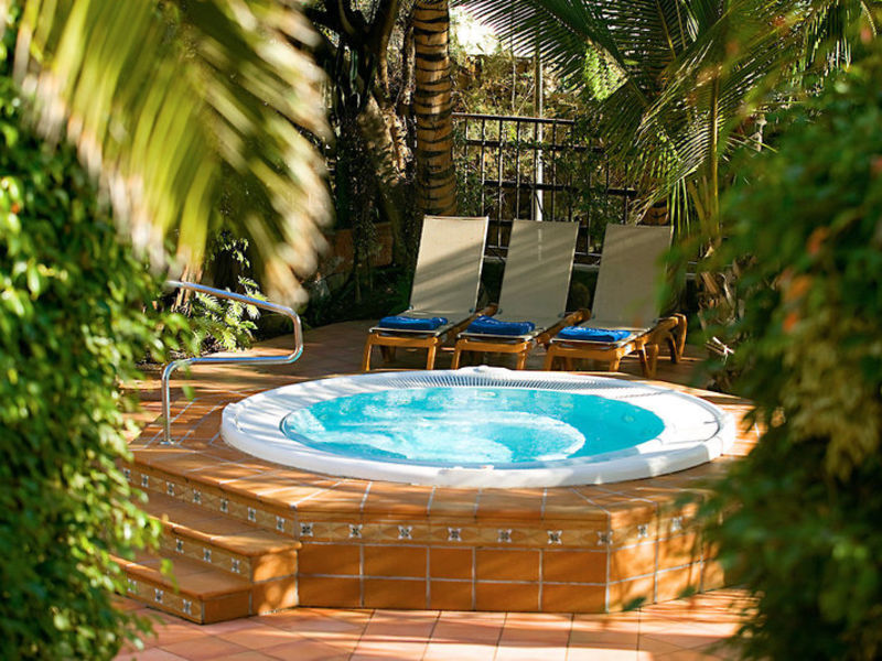 Melia Tamarindos Hotel
