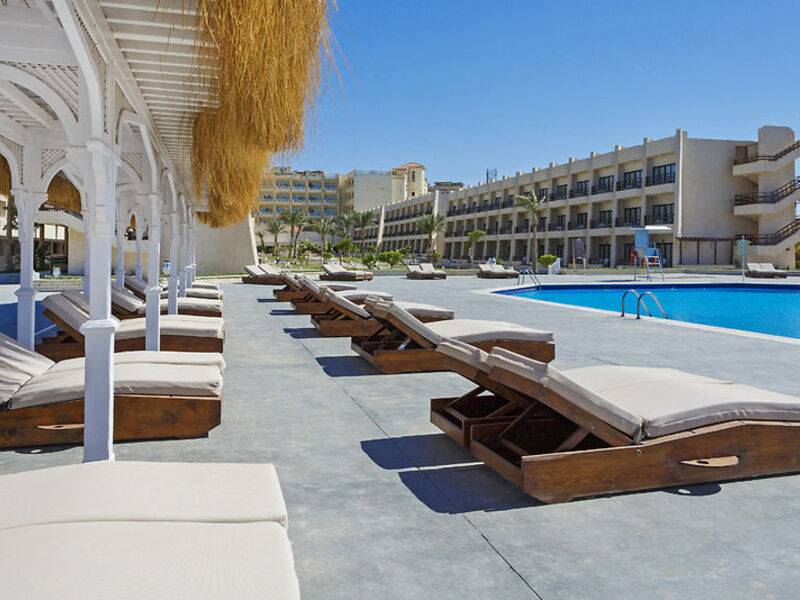 Meraki Resort