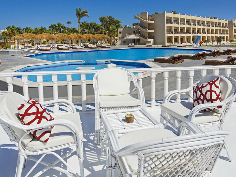 Meraki Resort