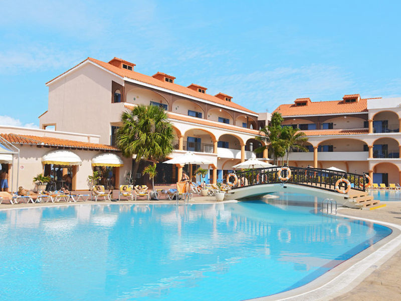 Mercure Hotel Cuatro Palm