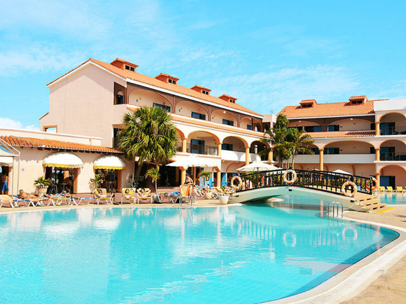 Mercure Hotel Cuatro Palm