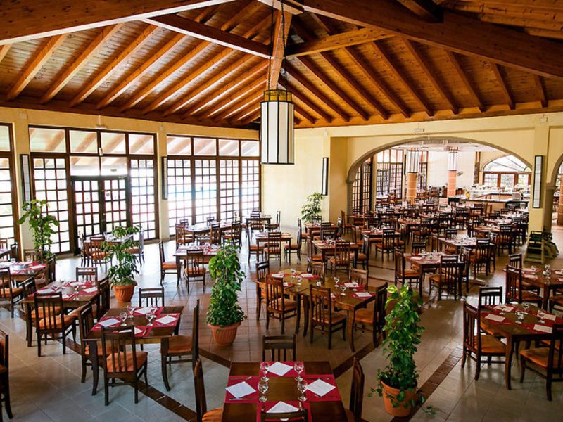 Mercure Hotel Cuatro Palm