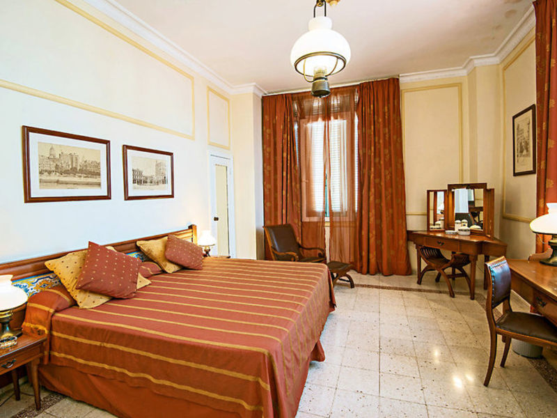 Mercure Sevilla