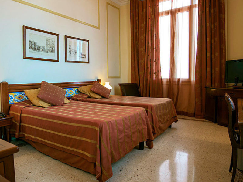 Mercure Sevilla