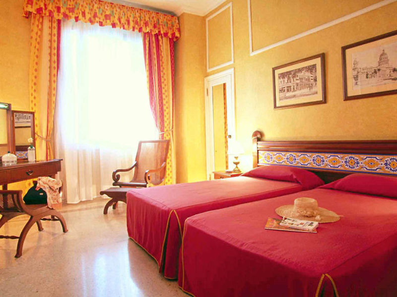 Mercure Sevilla