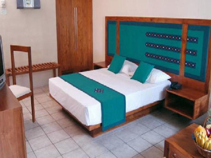 Mermaid Hotel & Club