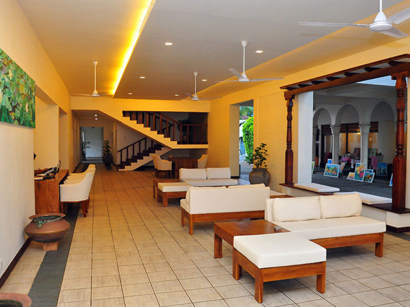 Mermaid Hotel & Club