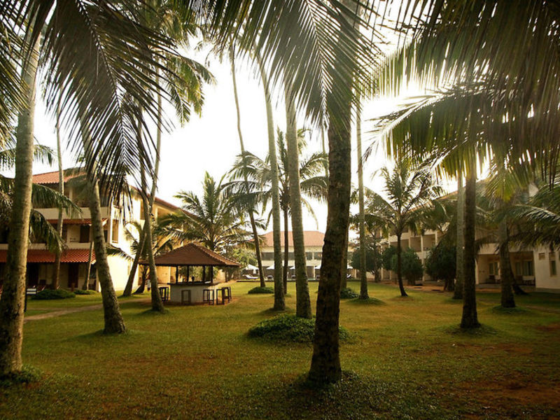 Mermaid Hotel & Club