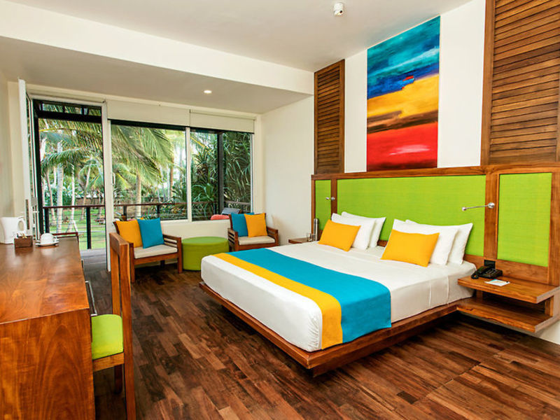 Mermaid Hotel & Club