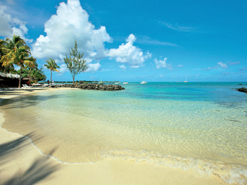 Merville Beach