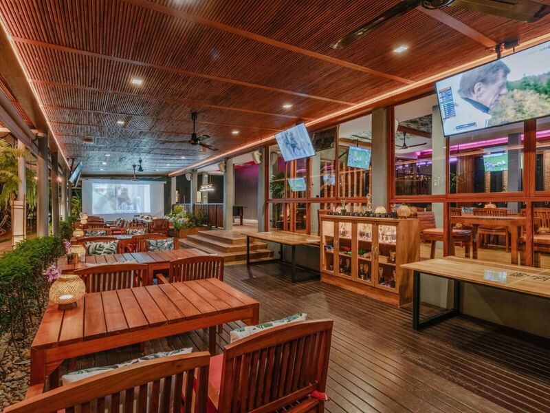 Metadee Concept Hotel