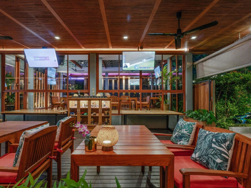 Metadee Concept Hotel