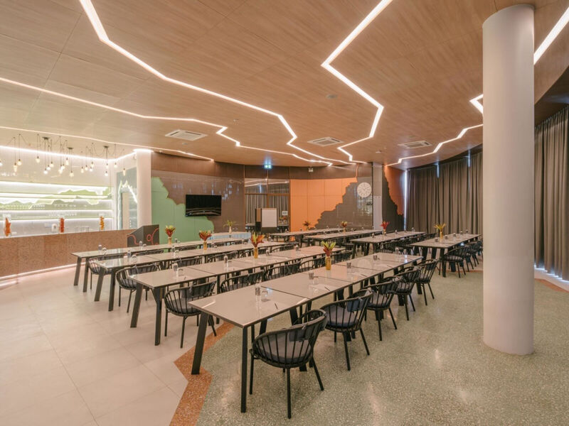 Metadee Concept Hotel