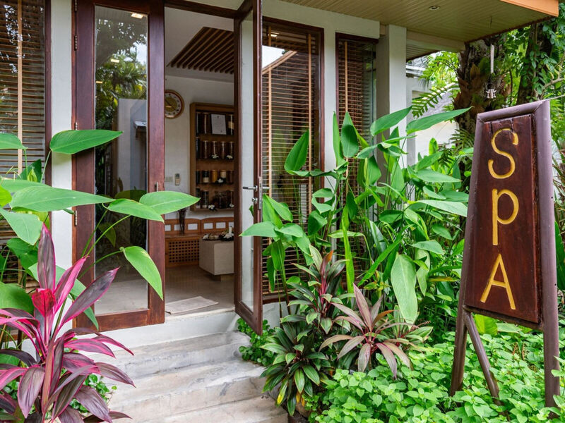 Metadee Concept Hotel