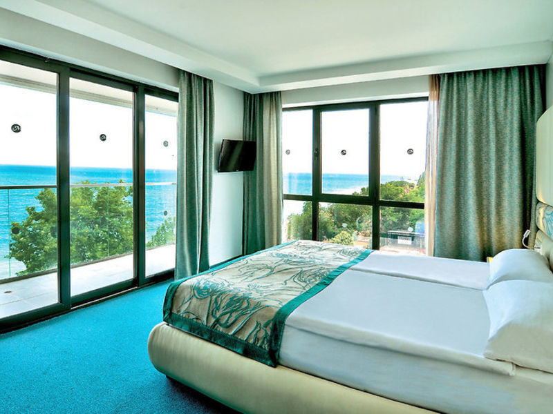 Metropol Beach