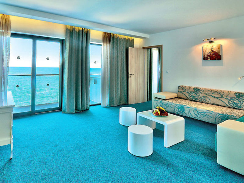 Metropol Beach