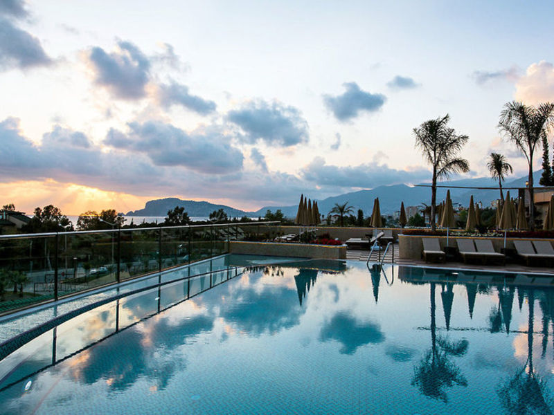 Michell Hotel & SPA