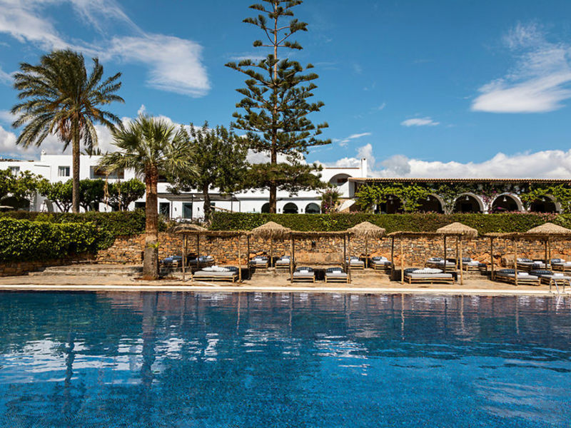 Minos Beach art hotel