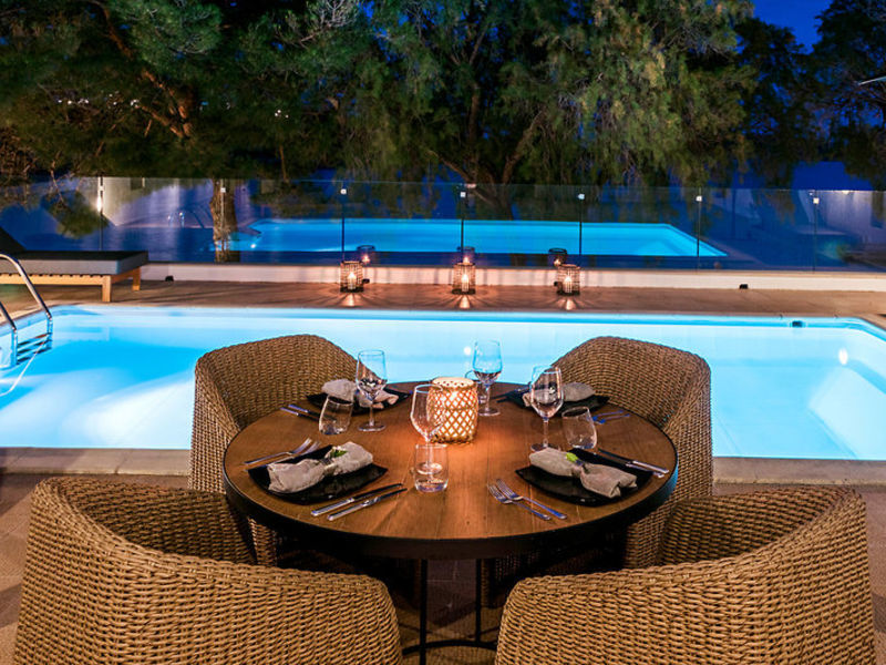 Minos Beach art hotel