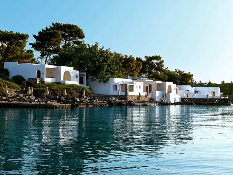Minos Beach art hotel