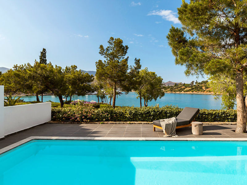 Minos Beach art hotel