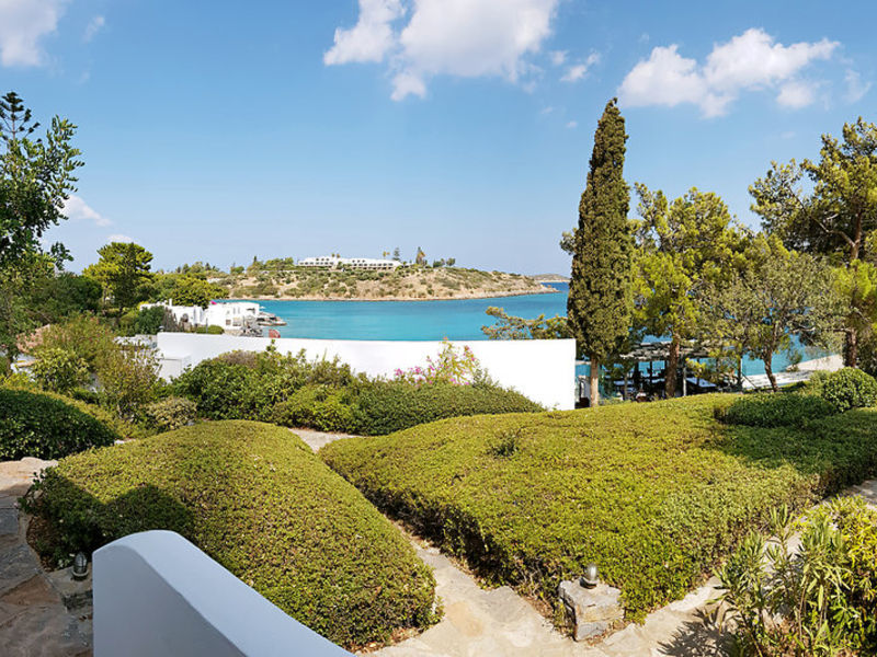 Minos Beach art hotel