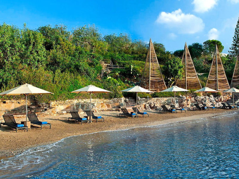 Minos Beach