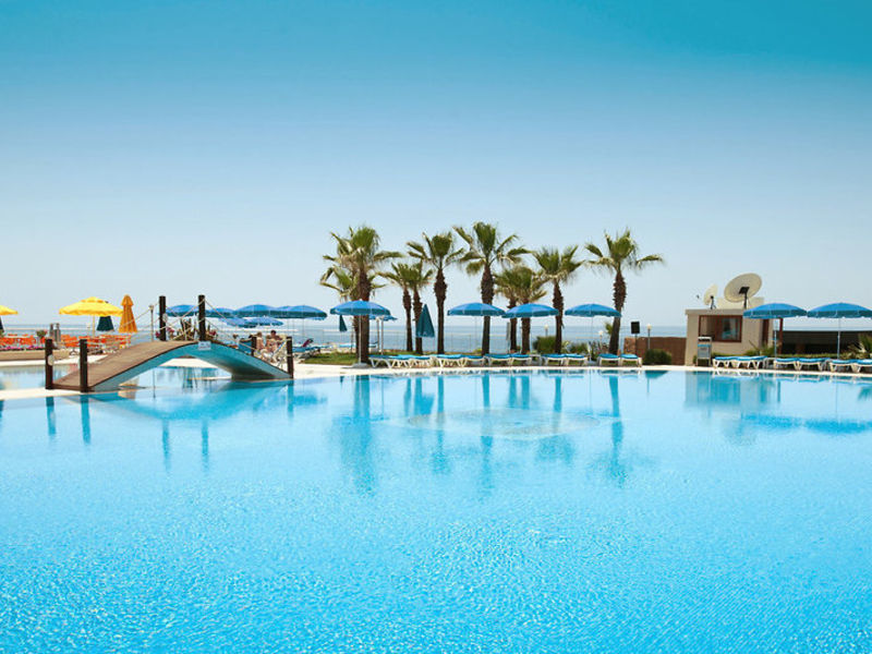 Mirador Resort & Spa
