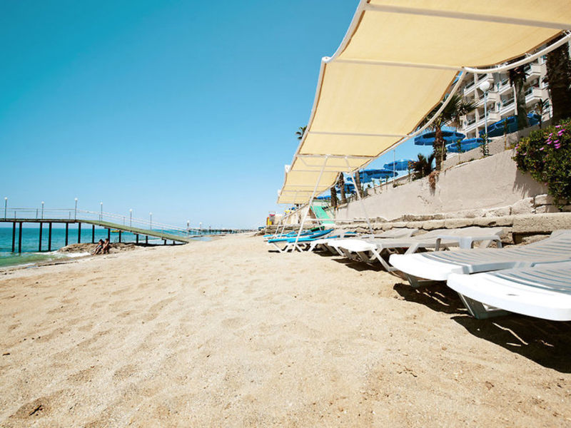 Mirador Resort & Spa